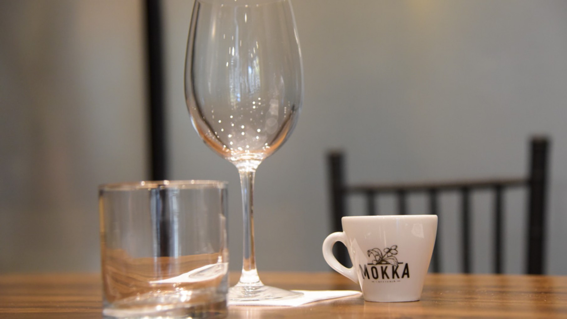 Original ciclo de catas de café y vino en Mokka